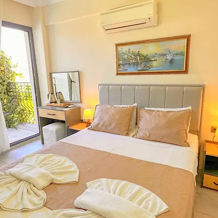 Mykonut Boutique פאטהיה