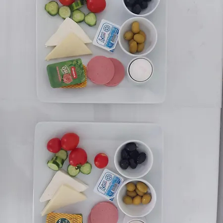 Nocleg ze śniadaniem Mykonut Boutique 2*