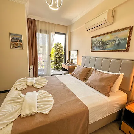 B&B Mykonut Boutique