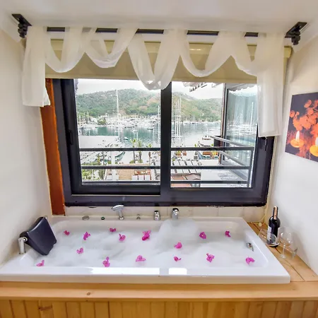 Mykonut Boutique Bed & Breakfast 2*